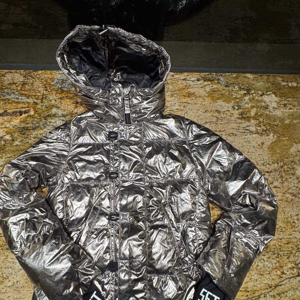 Jet Set ski jacket womens M (jet Set Size 2) Silver Foil NWOT
